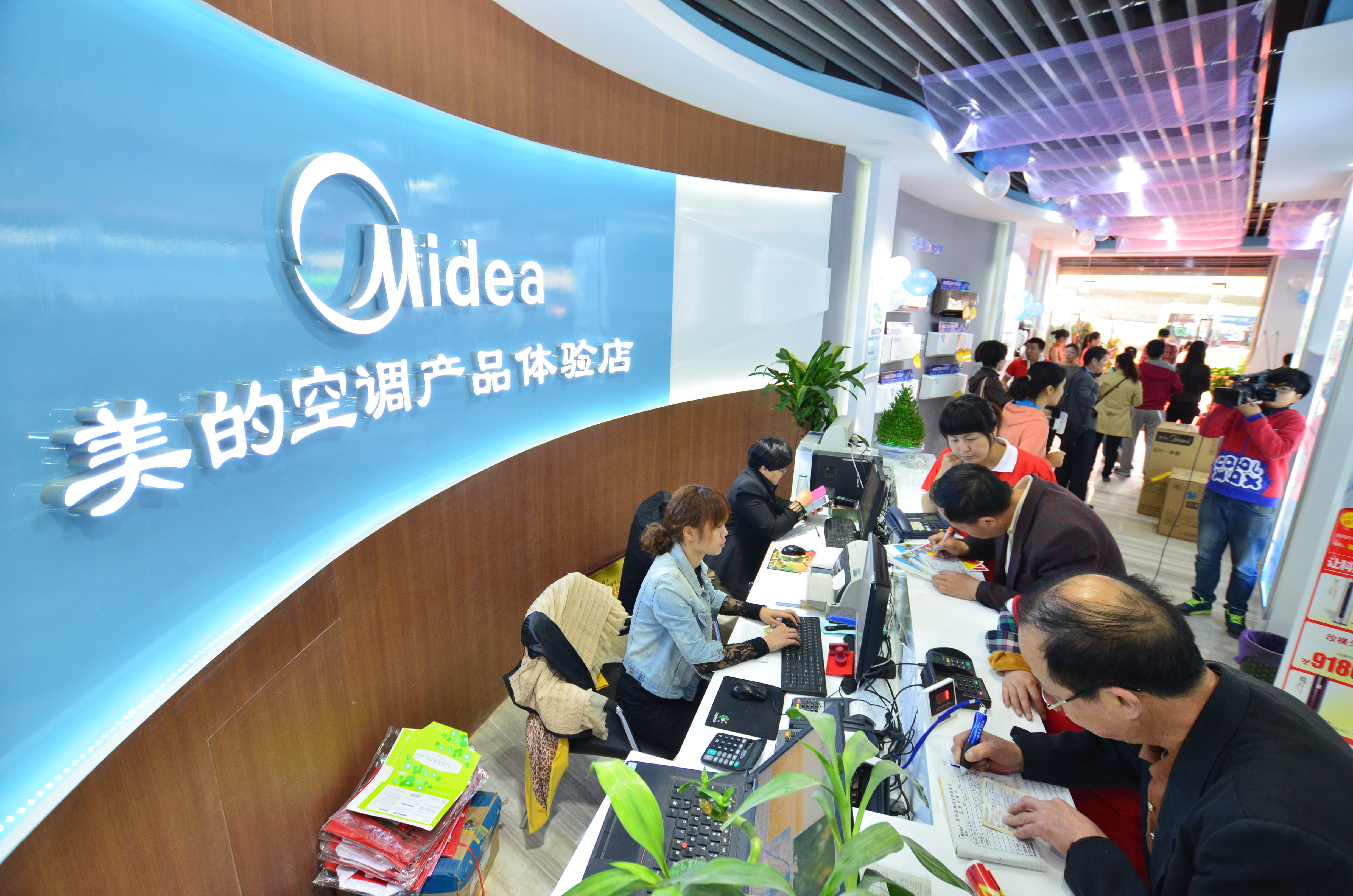 ���Ŀ��{(di��o)���۽����M(f��i)��ʹ�Ãr(ji��)ֵ����(ji��n)�־�Ʒ��(zh��n)�Բ���(d��ng)�u